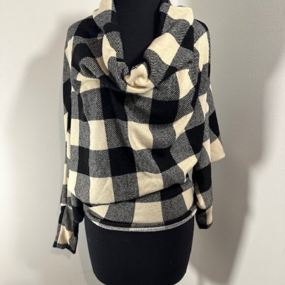 MTS Black and Cream Plaid Cowl Neck Top   8600  NWT Boutique - Picture 9 of 12